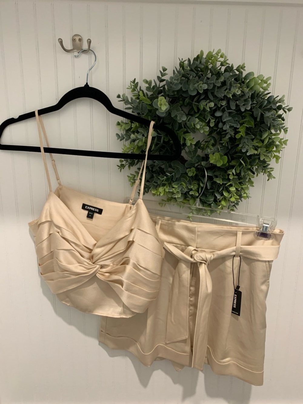 Express Champagne Satin Twist Crop Top & High-Waist Tie Shorts SET  8 NWT